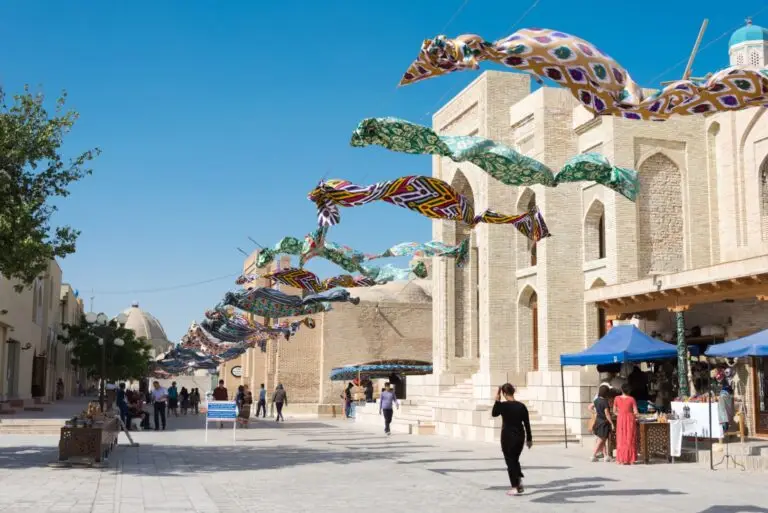 bukharauzbekistan-sep022018streetatbukharaold